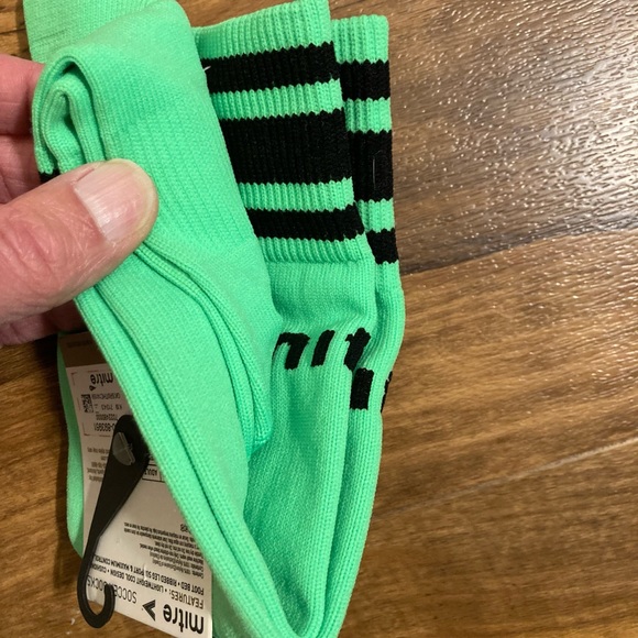 Mitre Soccer Socks - Picture 4 of 5